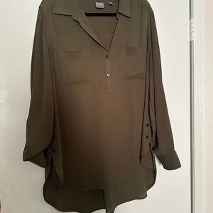 New York & Company Green Boxy Long Sleeve Blouse